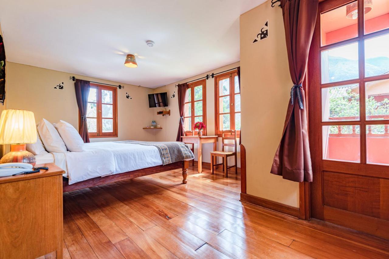 Hotel Pakaritampu أويانتيتامْبو المظهر الخارجي الصورة