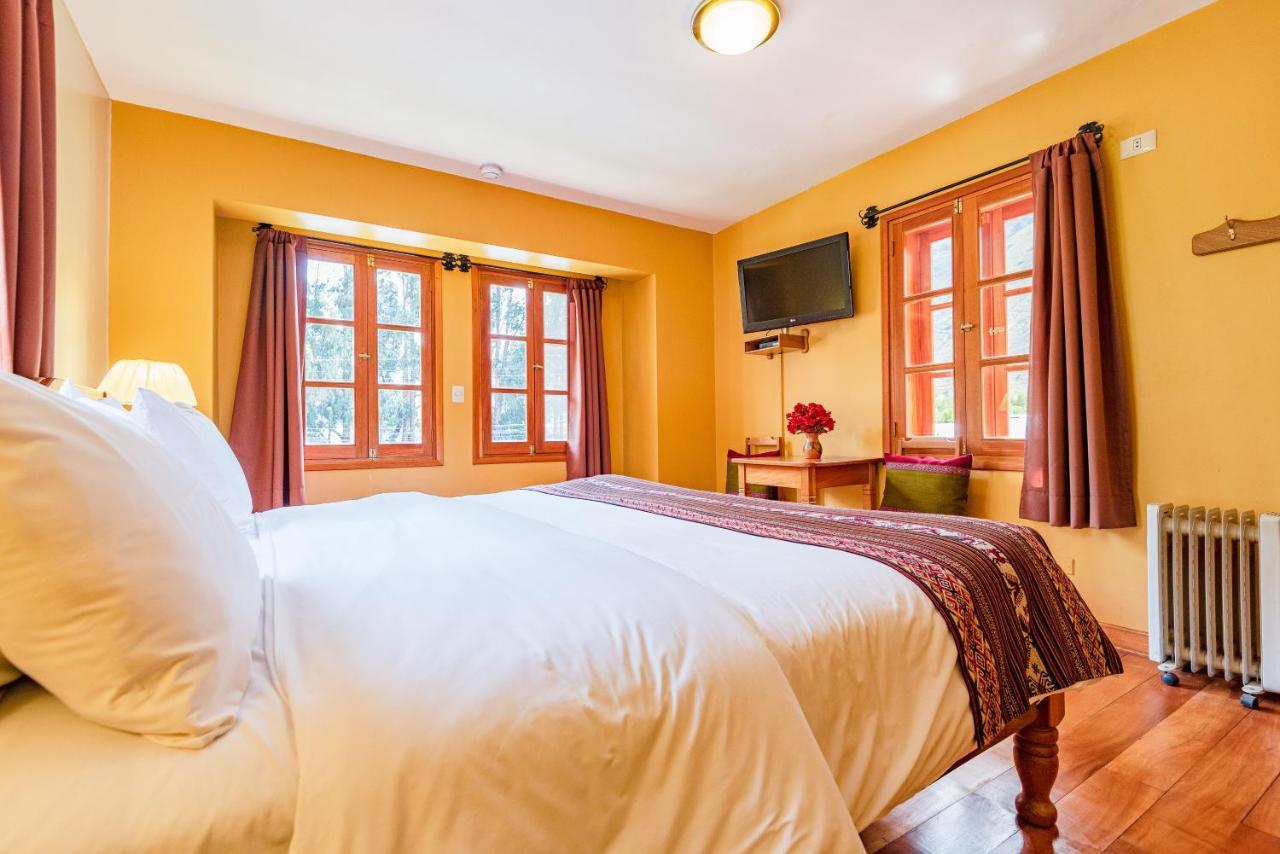 Hotel Pakaritampu أويانتيتامْبو المظهر الخارجي الصورة
