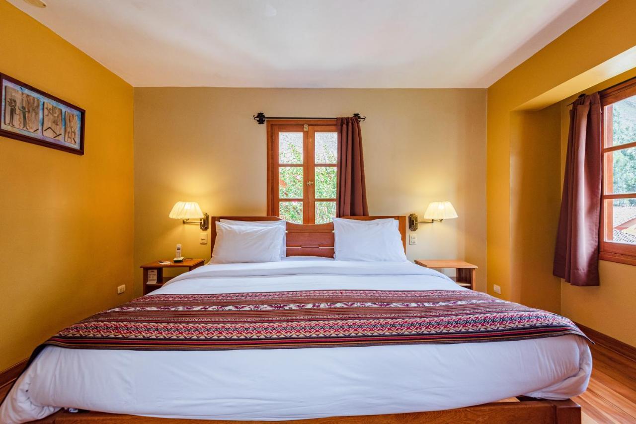 Hotel Pakaritampu أويانتيتامْبو المظهر الخارجي الصورة