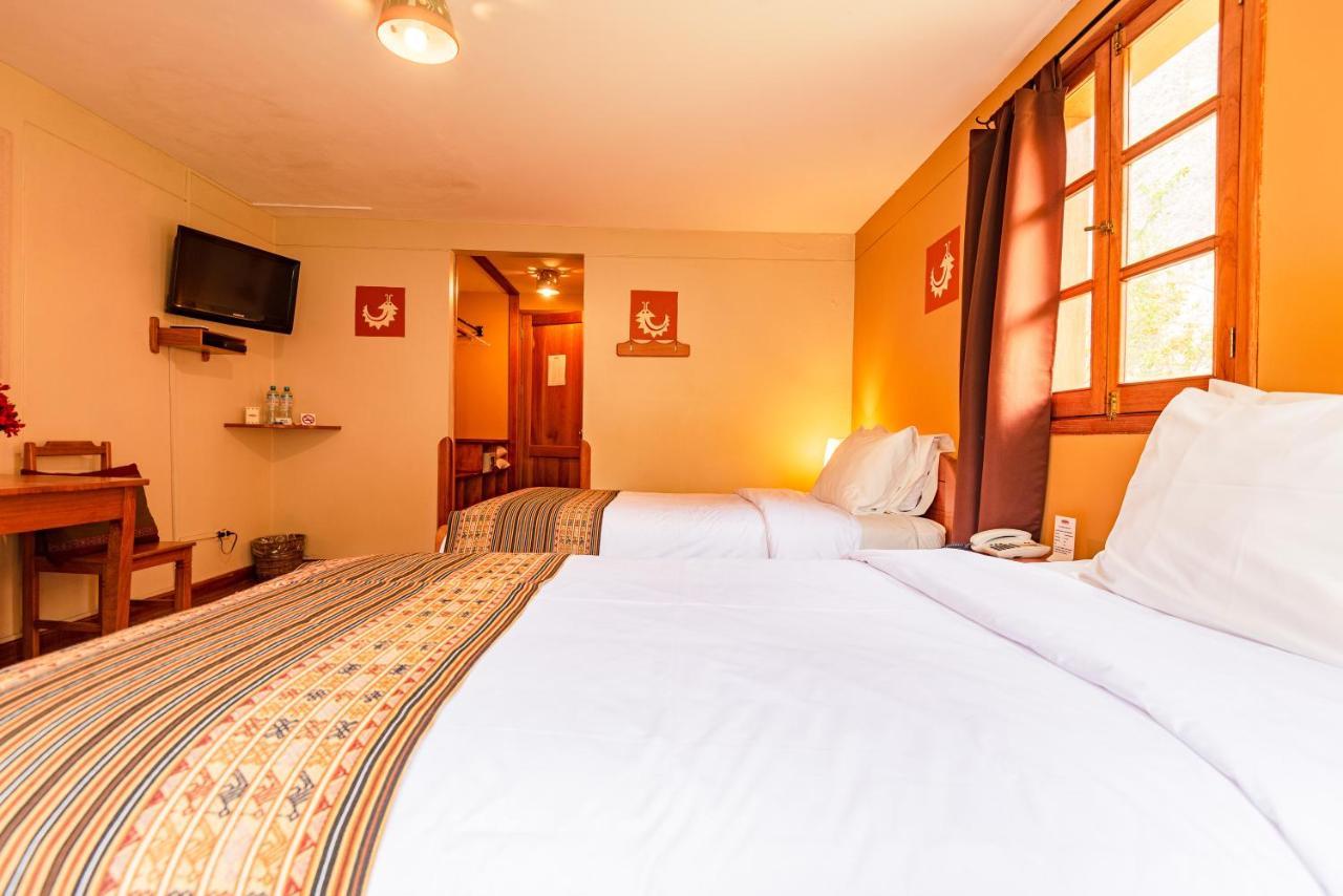 Hotel Pakaritampu أويانتيتامْبو المظهر الخارجي الصورة